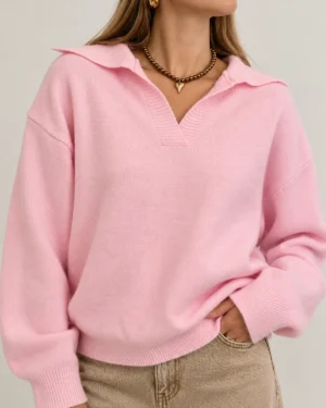 02-pink-sweater-detail